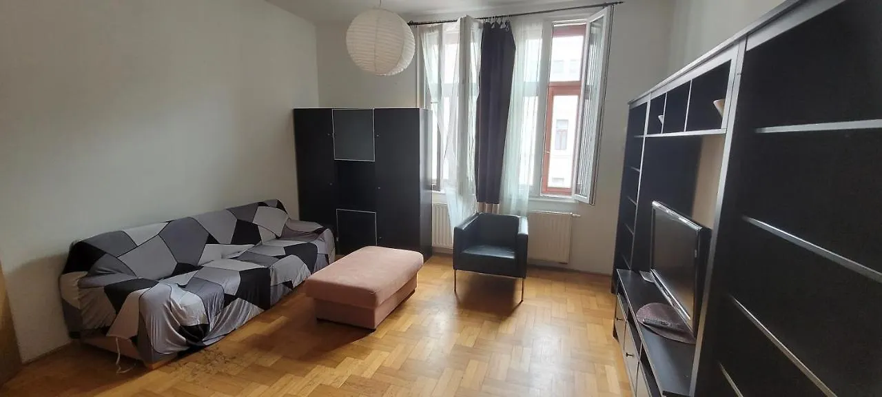 Cozy Downtown Apartment Budapešť